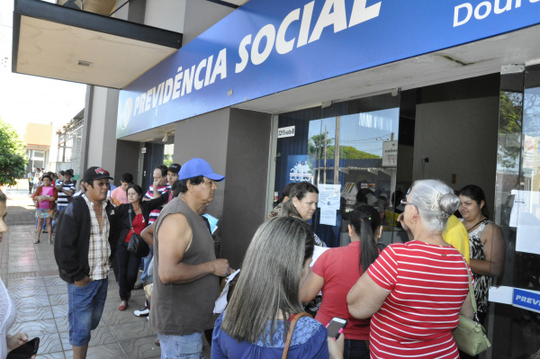 Impactos da Reforma Administrativa na Operação e Filas do INSS