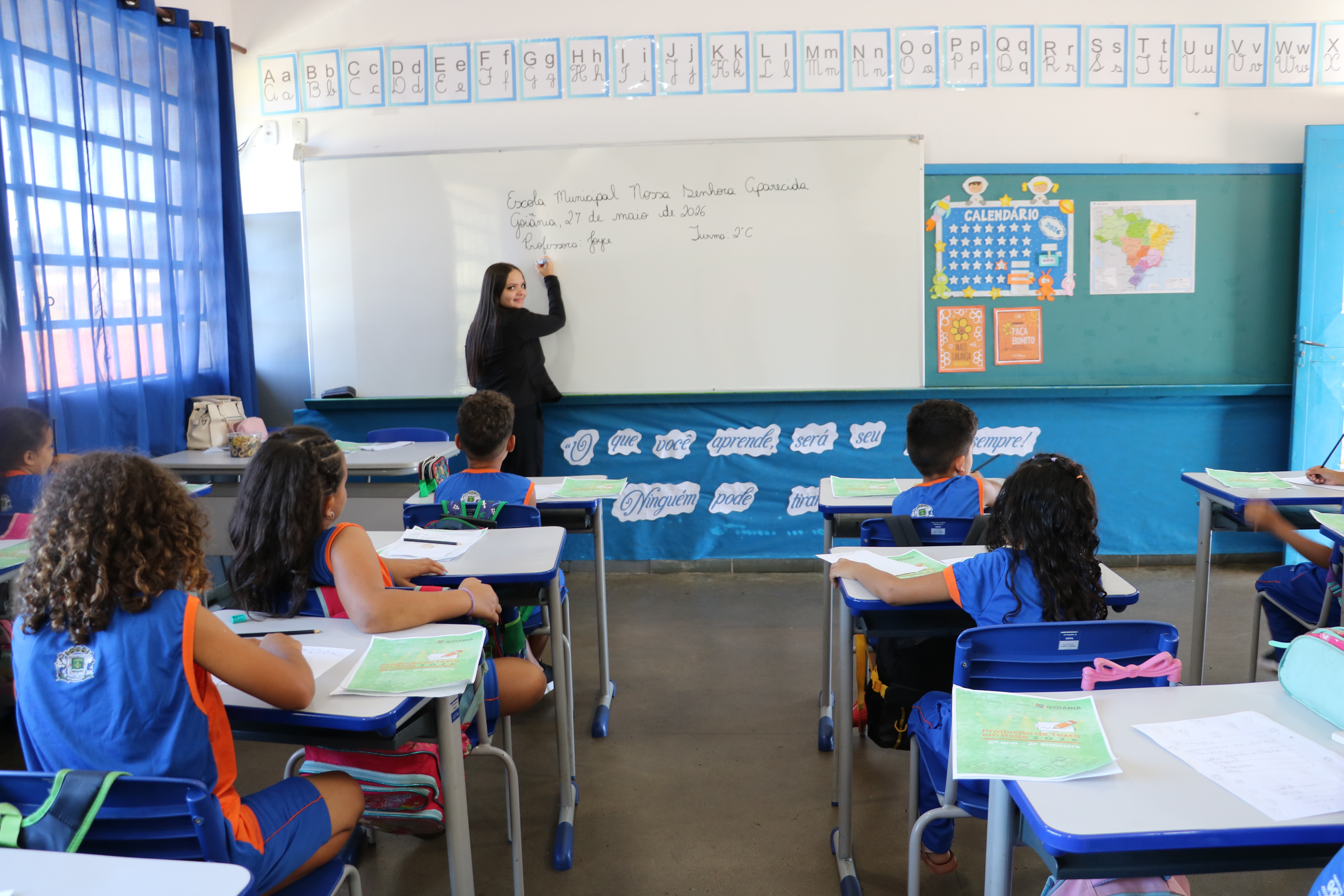 Cobrada por melhorias, Goiânia convoca pedagogos aprovados em concurso