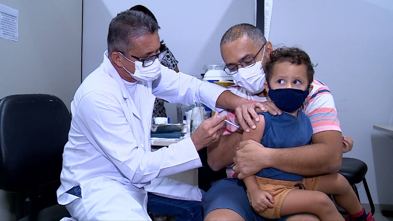 Mutirão de sábado traz alívio às famílias, mas expõe fraturas da saúde em Goiânia