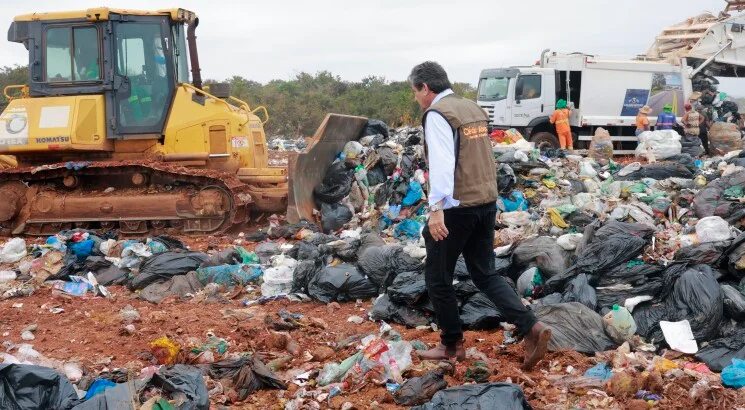 Frentes parlamentares cobram fim de lixões irregulares em Goiás