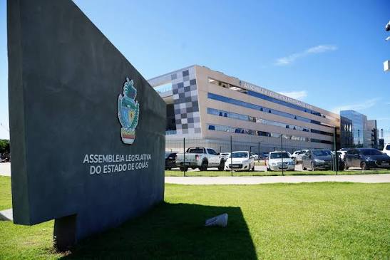 Alego recomeça sob lupa do contribuinte e medo de deserto no plenário