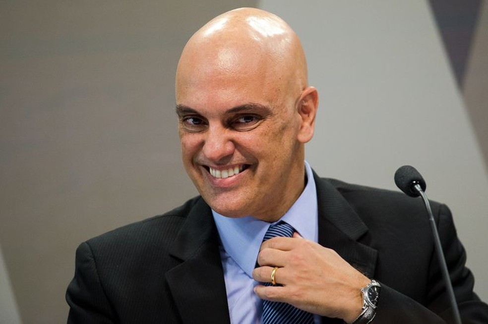 Moraes barra visita de filhos a Bolsonaro no Dia dos Pais