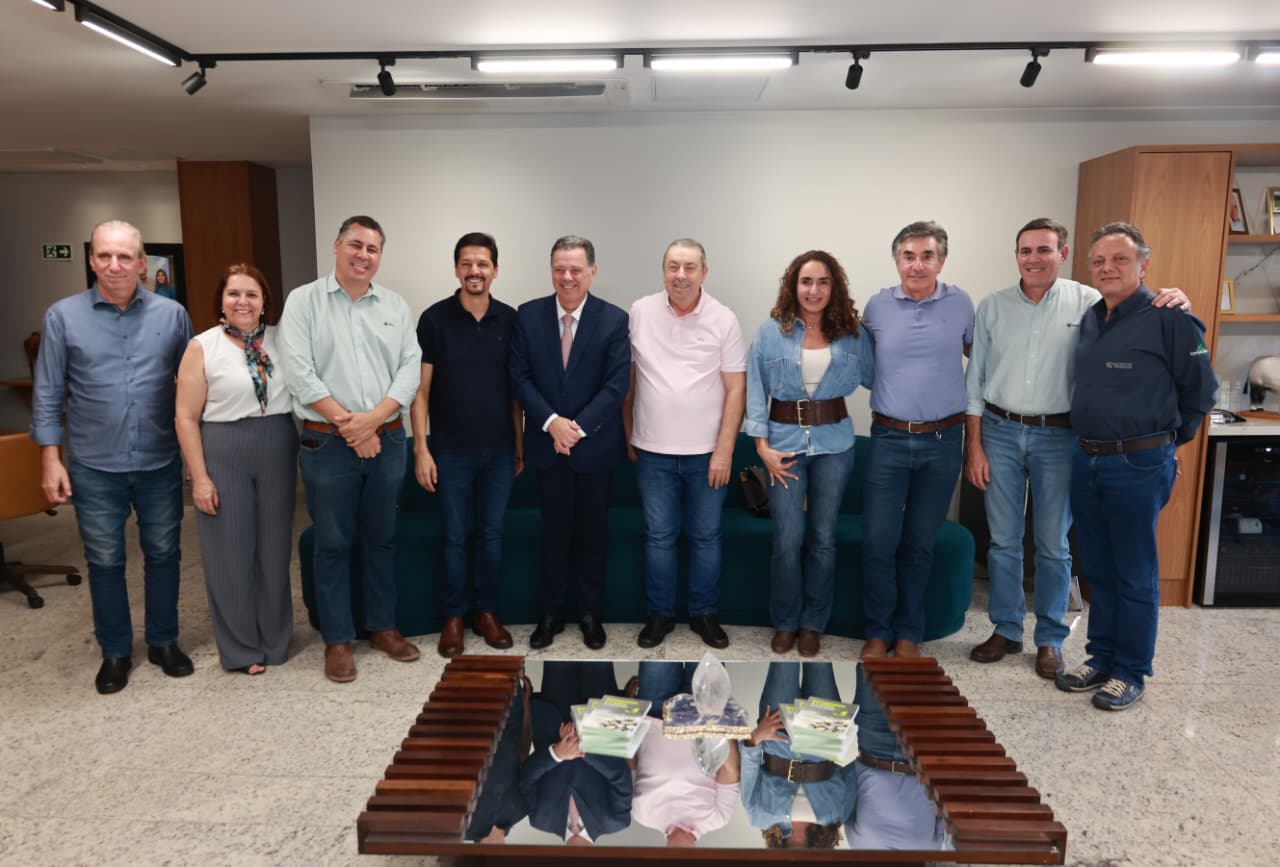 Zé Mário Schreiner, Marconi Perillo e Jacqueline Zaiden: O peso do agro e as conversas de bastidor