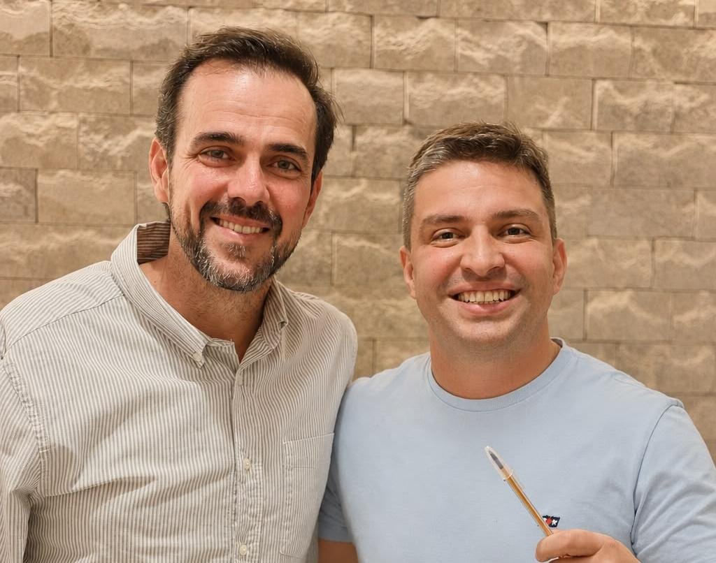 Delegado Humberto Teófilo oficializa apoio a Gustavo Mendanha na disputa pelo Senado