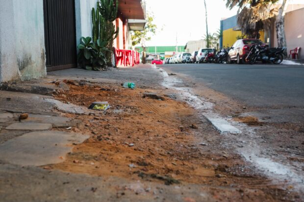 Prefeitura de Goiânia estuda reformular regras para calçadas da capital — imagem secundária